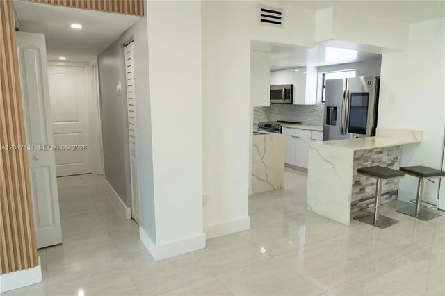 3 of 19 - 13850 Sw 62nd Street #303, Miami, FL