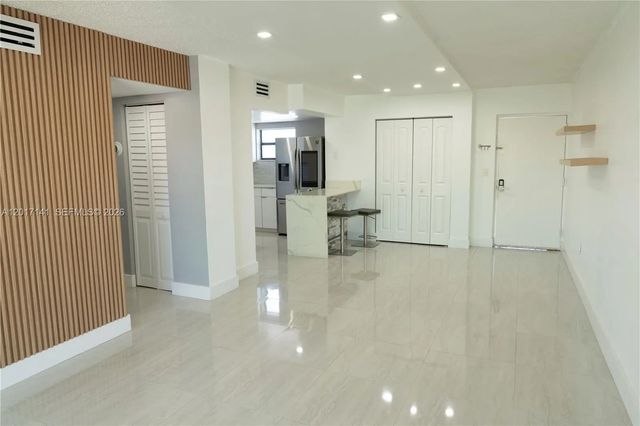 4 of 19 - 13850 Sw 62nd Street #303, Miami, FL