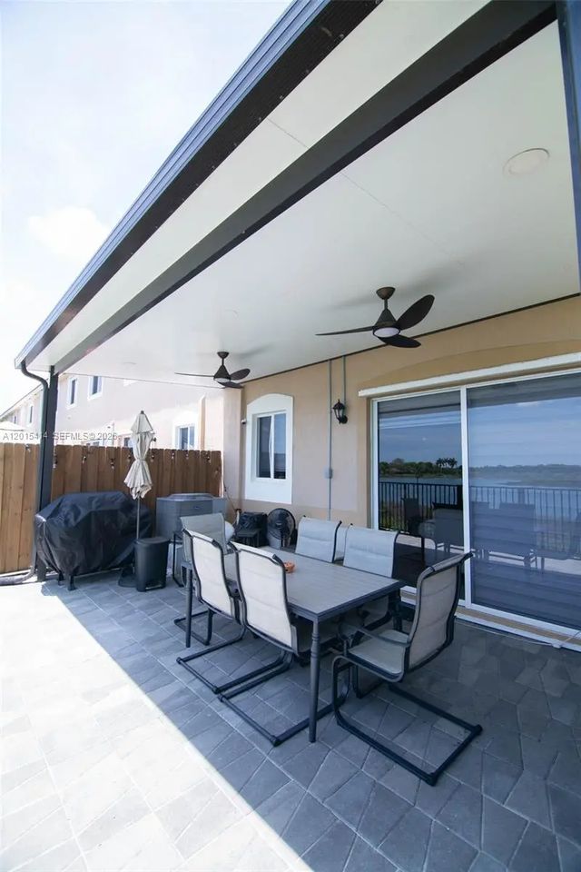 4 of 23 - 2348 Se 12th Court, Homestead, FL