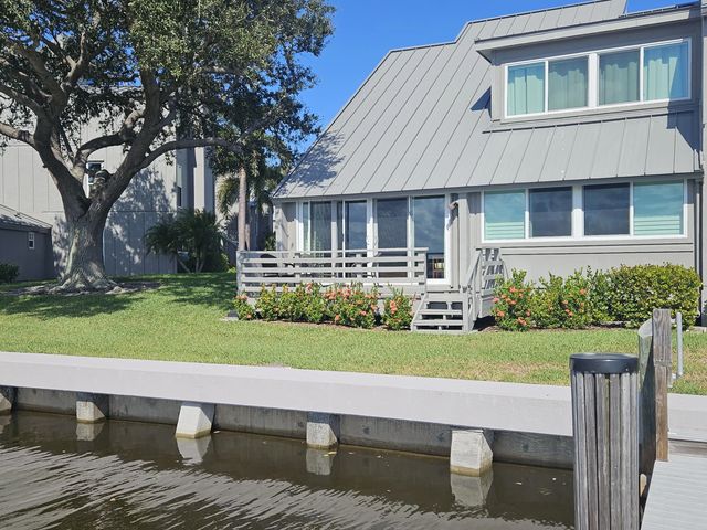 2 of 29 - 201 Spyglass Lane, Vero Beach, FL