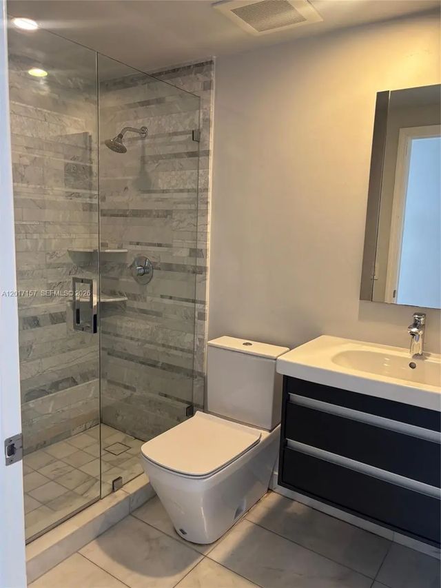 5 of 5 - 50 Ocean Lane Drive #404, Key Biscayne, FL