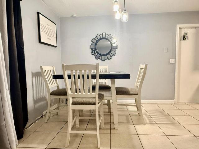 5 of 21 - 190 Abalone Road Nw, Palm Bay, FL