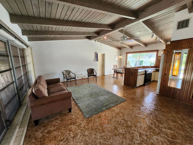 4 of 43 - 111 Se 7th Street, Pompano Beach, FL