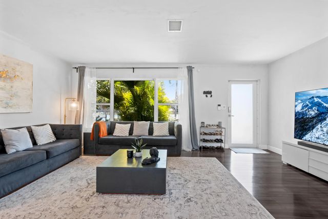 5 of 41 - 1603 Jefferson Street, Hollywood, FL