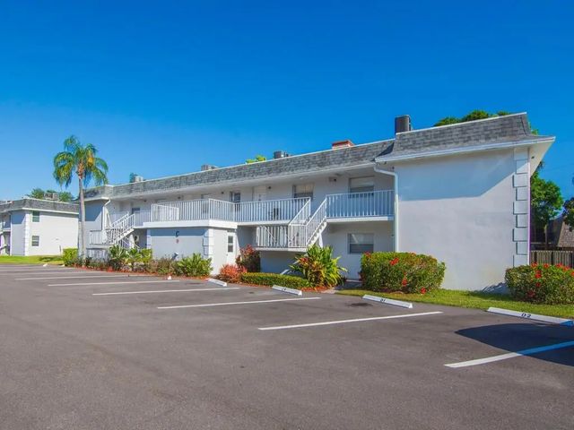 1166 6th Avenue #c5, Vero Beach