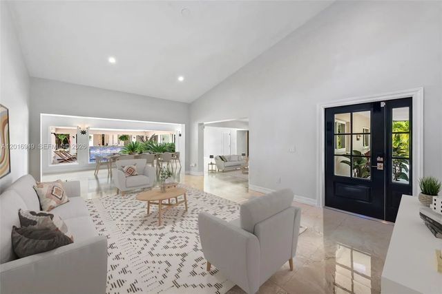 5 of 32 - 7650 Sw 128th Street, Pinecrest, FL