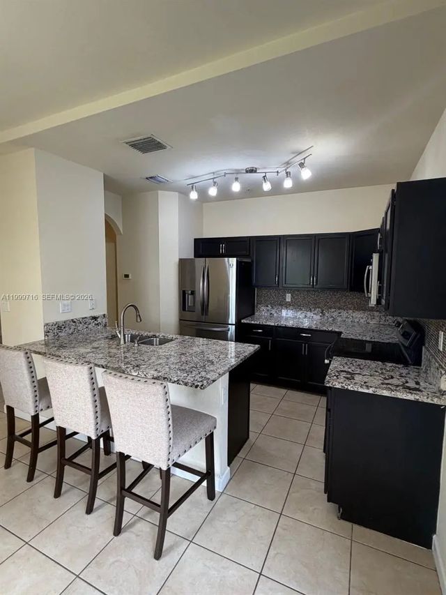 133 Se 28 #8, Homestead