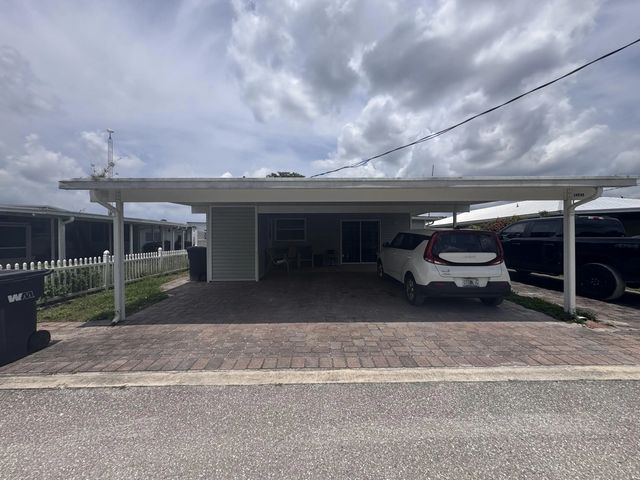 14545 W Center Street, Okeechobee