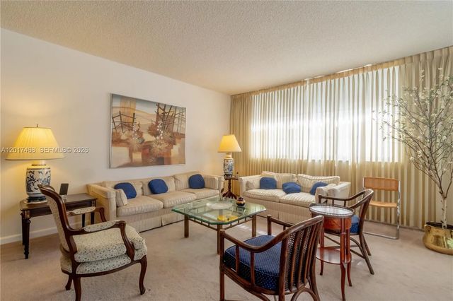 3 of 18 - 301 174th Street #l12, Sunny Isles Beach, FL