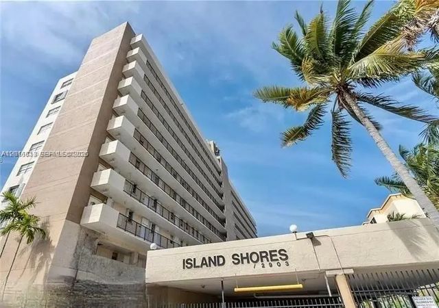 2903 N Miami Beach Boulevard #906, North Miami Beach