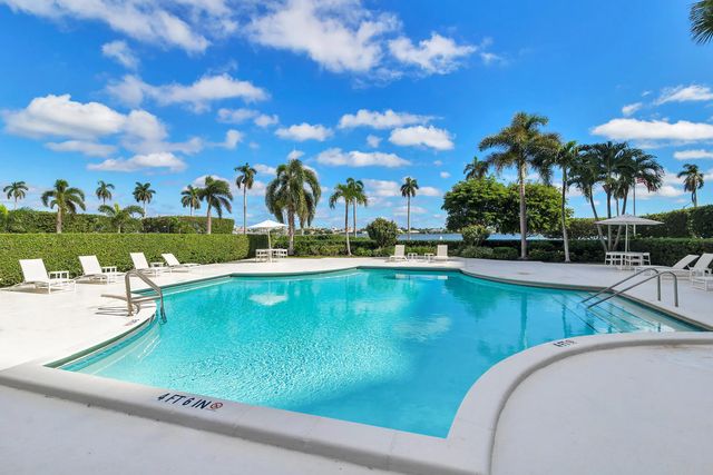 5 of 40 - 1801 S Flagler Drive #1007, West Palm Beach, FL