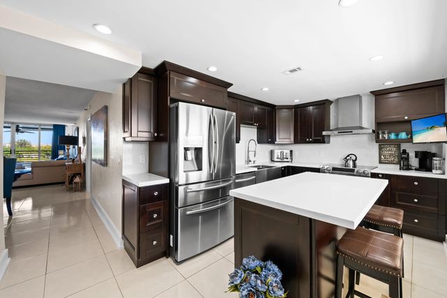 3095 N Course Drive #702, Pompano Beach