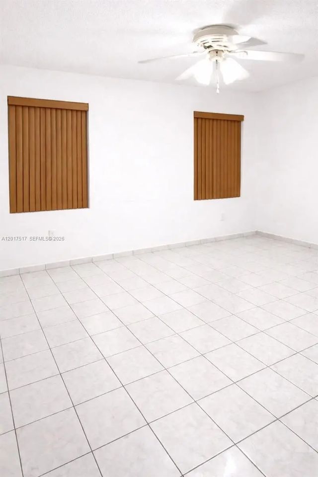 4 of 9 - 538 E 13th Street, Hialeah, FL