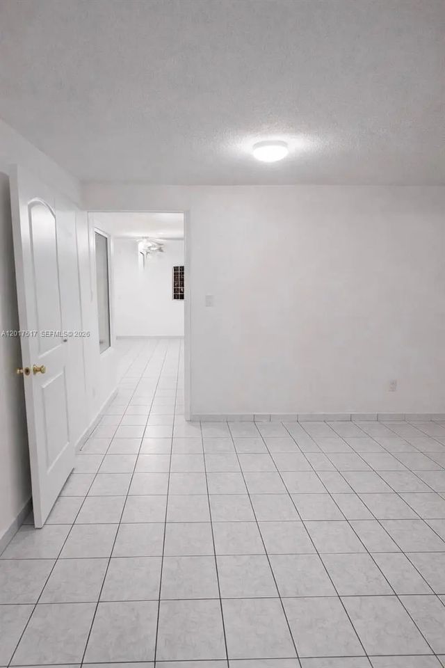 5 of 9 - 538 E 13th Street, Hialeah, FL