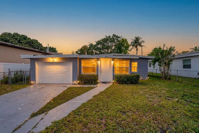 2917 Nw 7th Court #2917, Fort Lauderdale