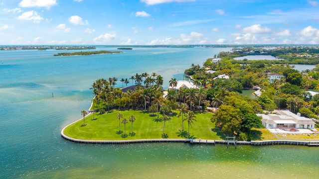4 of 18 - 6 Timor Street, Sewalls Point, FL