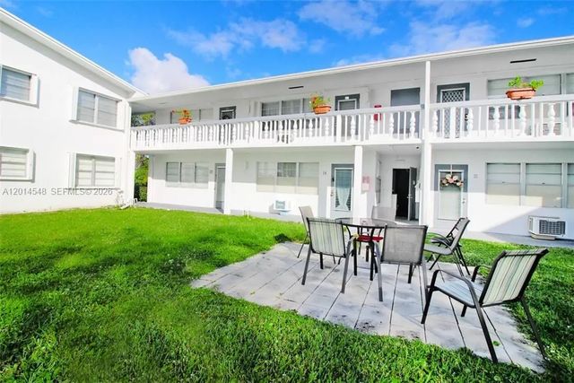 3 of 42 - 70 Prescott D #70, Deerfield Beach, FL