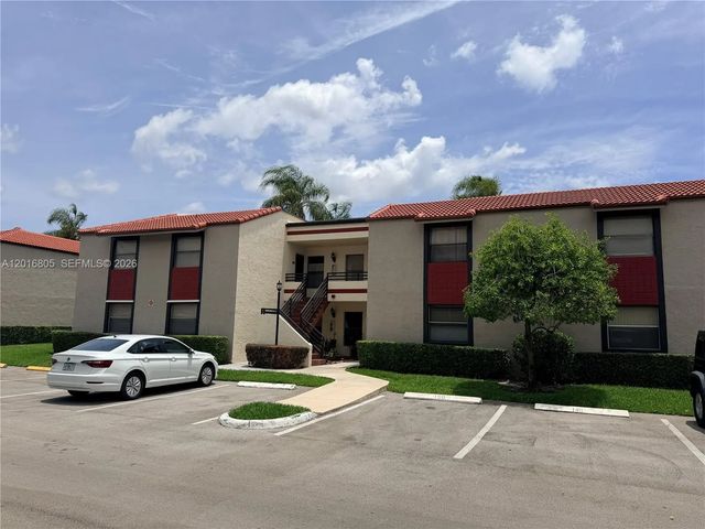 3 of 14 - 11423 Nw 10th Street #11423, Pembroke Pines, FL