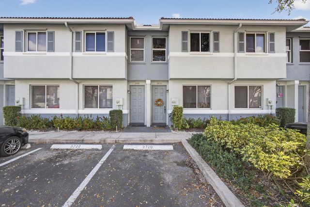 2 of 30 - 3720 Oleander Terrace, Riviera Beach, FL