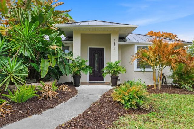 2 of 27 - 1895 Sw 17th Ave Avenue Sw, Vero Beach, FL