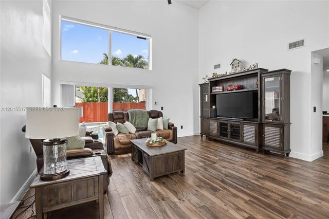 2 of 58 - 14630 Cedar Creek Place, Davie, FL