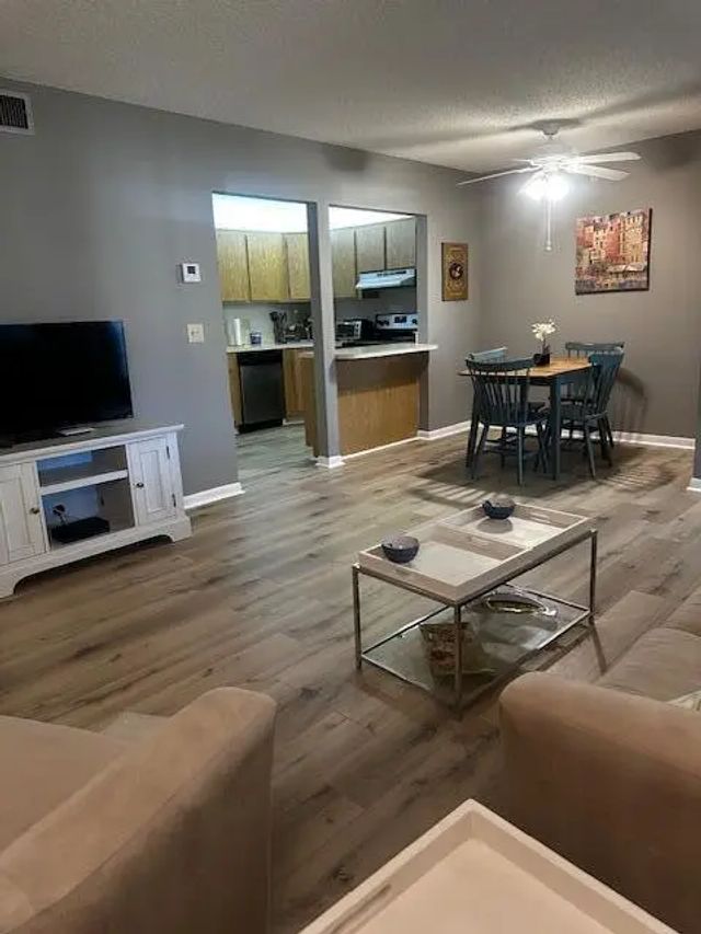 5 of 22 - 441 Pine Glen Lane #c-2, Greenacres, FL