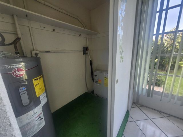 5 of 47 - 230 Ne 26th Avenue #209, Boynton Beach, FL