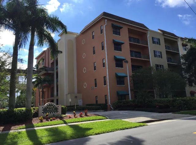 1610 Presidential Way  #b-305, West Palm Beach