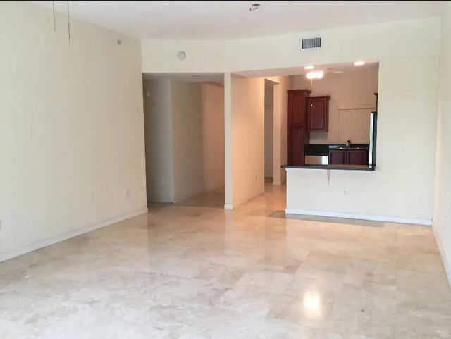 2 of 17 - 1610 Presidential Way  #b-305, West Palm Beach, FL