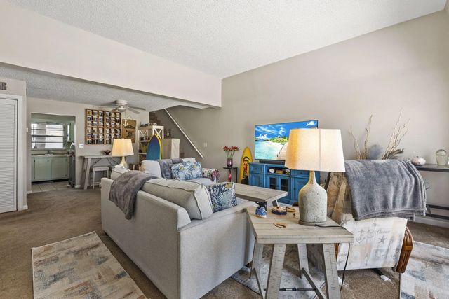 5 of 35 - 1772 Gulfstream Avenue #c 2, Fort Pierce, FL