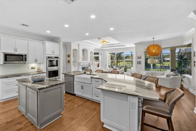 4 of 29 - 851 Sw Pine Tree Lane, Palm City, FL