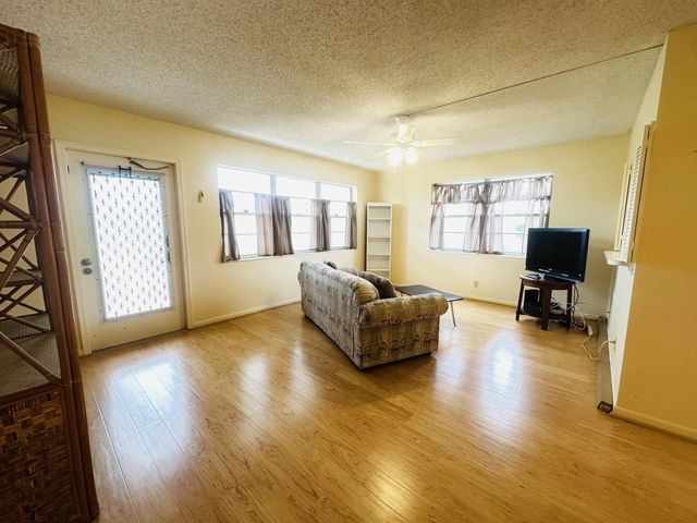 3 of 54 - 269 Farnham L, Deerfield Beach, FL