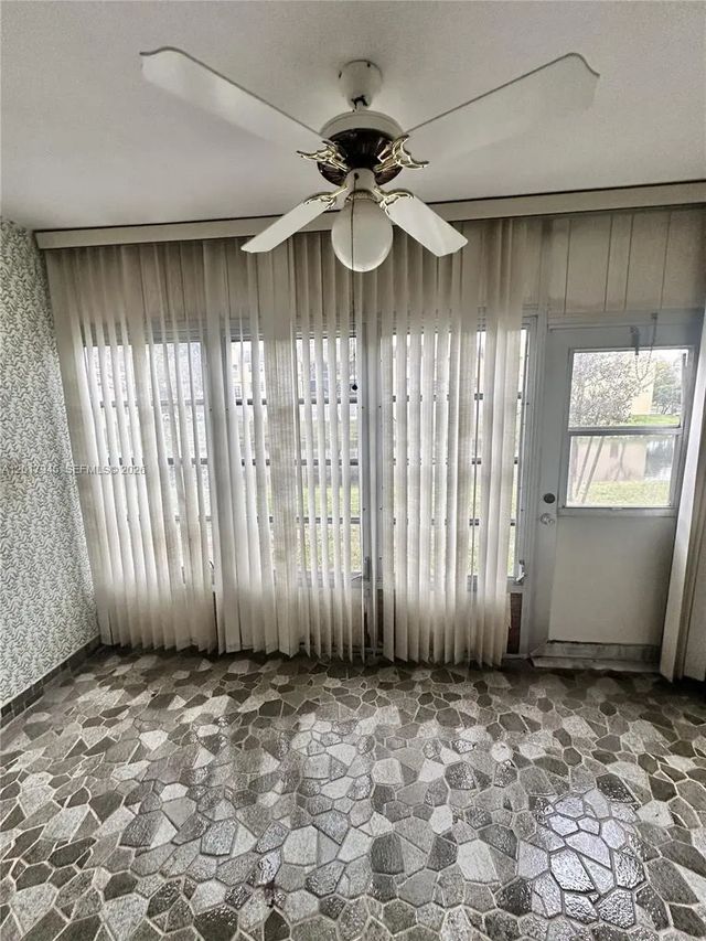 4 of 15 - 6001 Nw 61st Avenue #111, Tamarac, FL