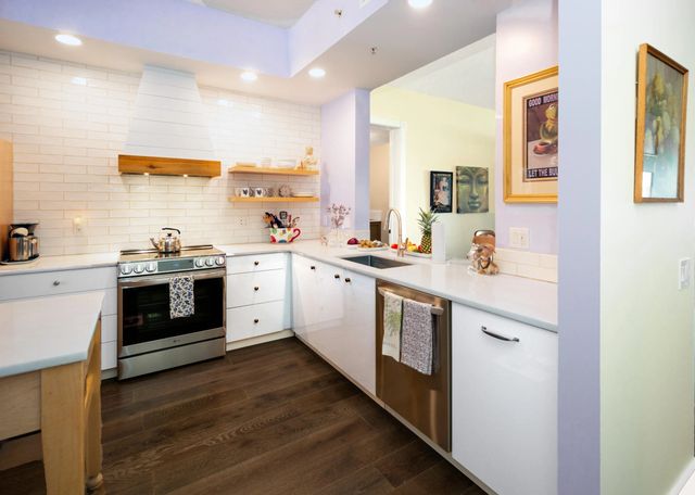 5 of 35 - 22 Harbour Isle Drive W #204, Fort Pierce, FL