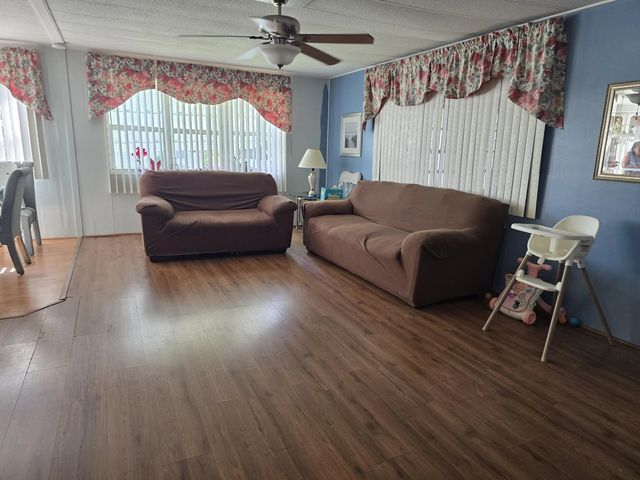 5 of 22 - 7 Madrid Lane, Port St. Lucie, FL