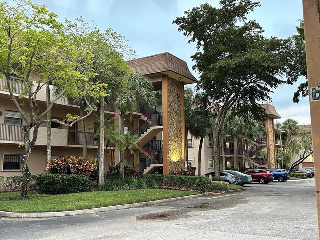 6090 N Sabal Palm Boulevard #110, Tamarac
