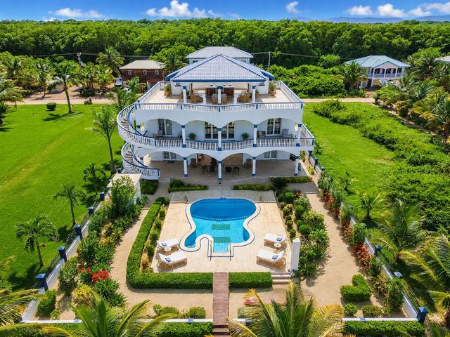 35 Sitee River Road, 