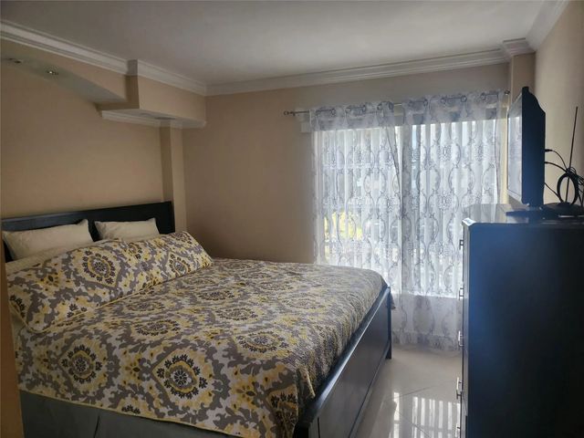 5 of 15 - 4160 Inverrary Drive #311, Lauderhill, FL