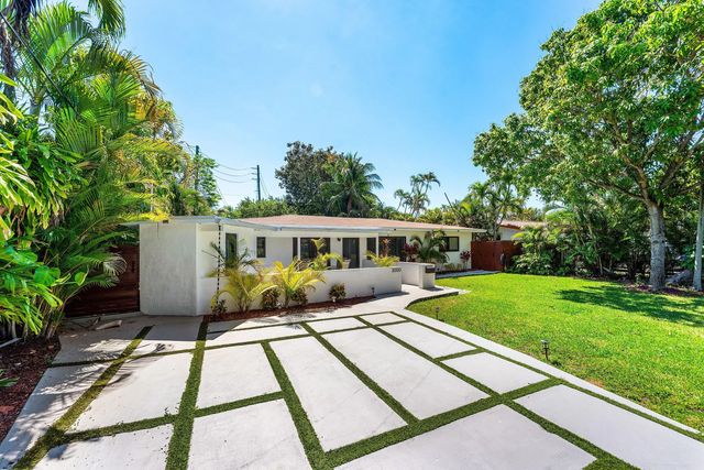 2 of 49 - 3000 Ne 21st Terrace, Fort Lauderdale, FL