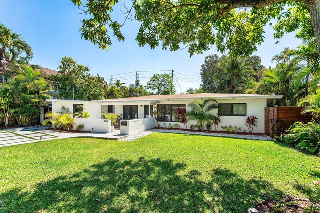 3 of 49 - 3000 Ne 21st Terrace, Fort Lauderdale, FL