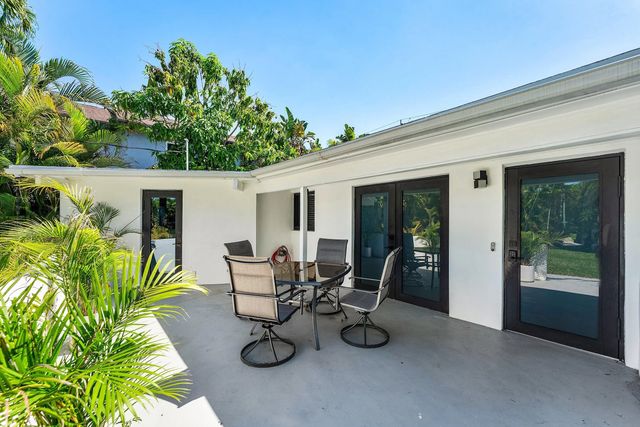 4 of 49 - 3000 Ne 21st Terrace, Fort Lauderdale, FL