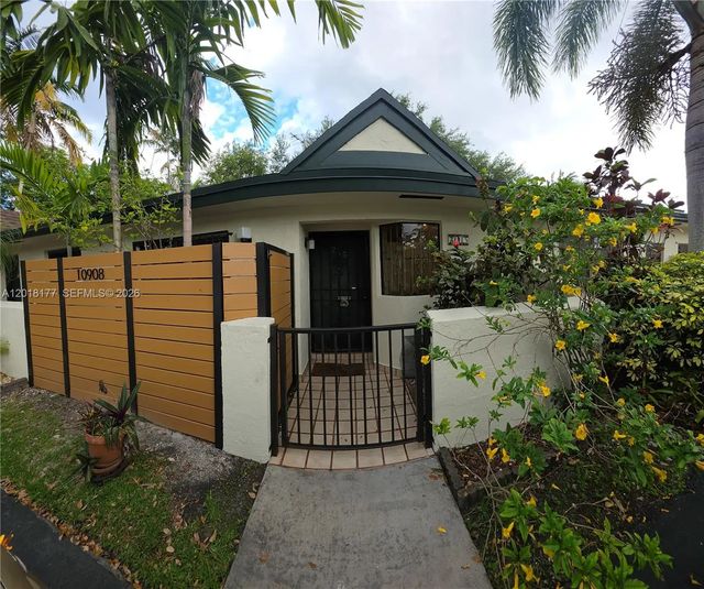 2 of 26 - 10908 Sw 72nd Street #215, Miami, FL