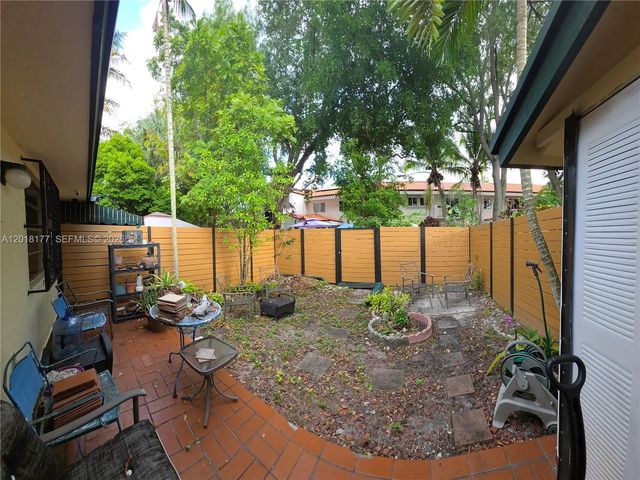 3 of 26 - 10908 Sw 72nd Street #215, Miami, FL