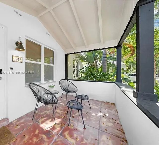 2 of 33 - 1617 Ne 3rd Court, Fort Lauderdale, FL
