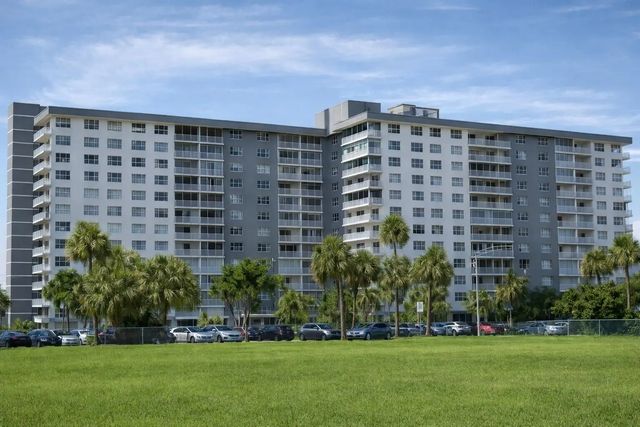 3800 Hillcrest Drive #1219, Hollywood