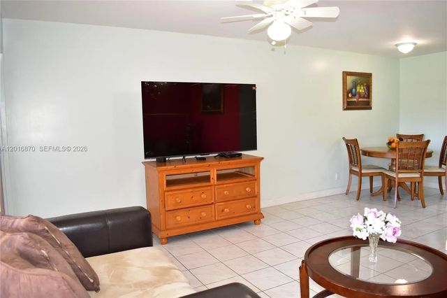4 of 28 - 8851 Sunrise Lakes Boulevard #207, Sunrise, FL