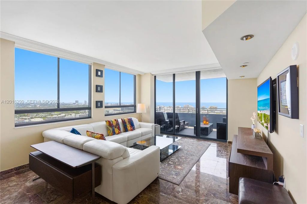1330 West Avenue #ph05, Miami Beach