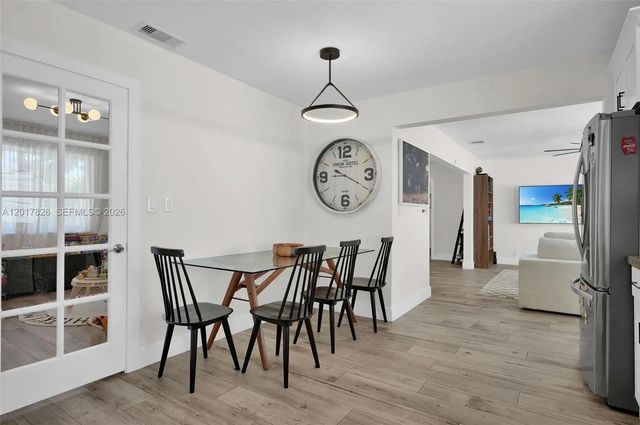 4 of 18 - 1301 Hollywood Boulevard, Hollywood, FL