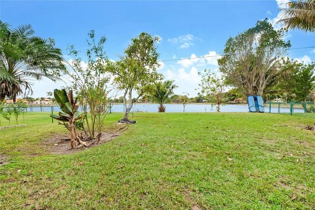 3 of 15 - 1402 Se 16th Avenue, Homestead, FL