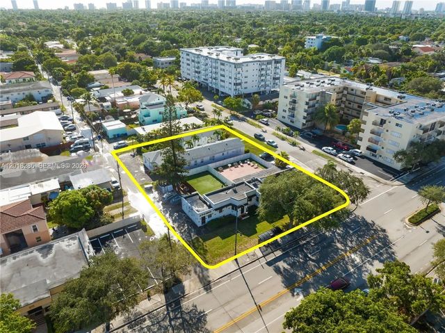 2 of 60 - 699 S Federal Highway, Hollywood, FL
